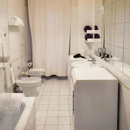 Polacchi 1br Holiday *